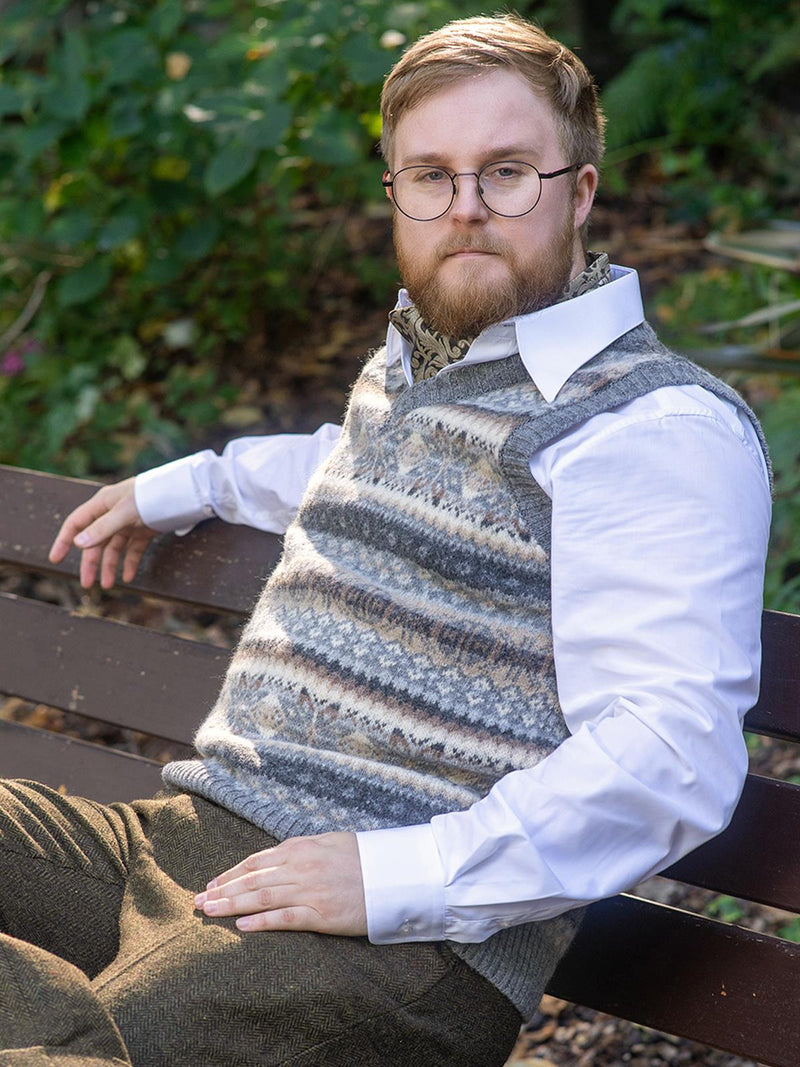 Vintage Style Shetland Wool Fair Isle Vest in Pebble Grey