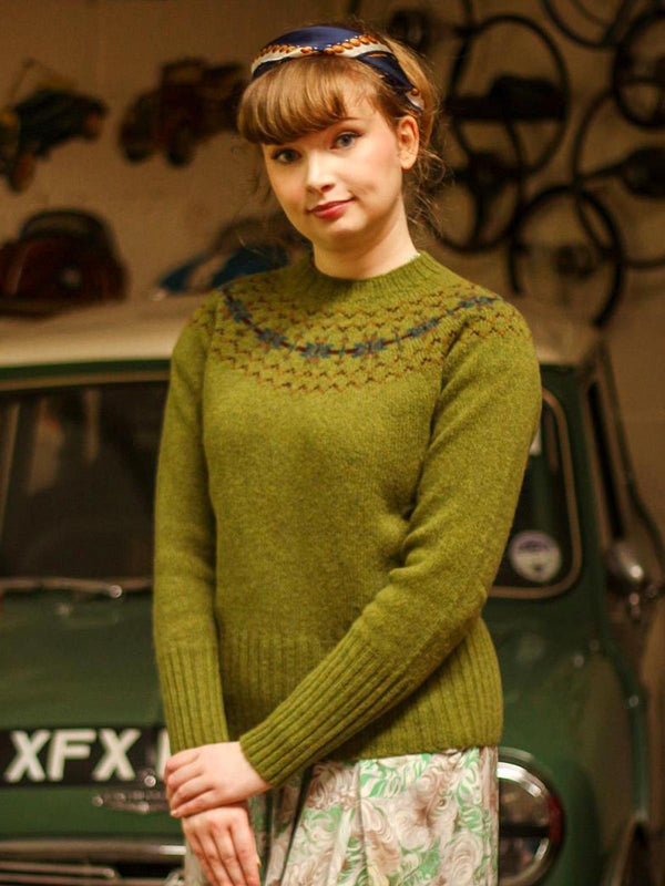 Fairisle 40s Style Pure Scottish Wool Jumper in Olive Green