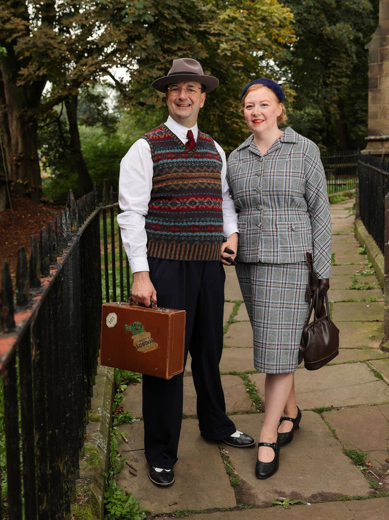 1940s Vintage Amity Skirt Suit in Brown & Blue Check