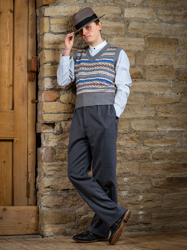 1940s Vintage Walter Fair Isle Tank Top in Chillin Grey