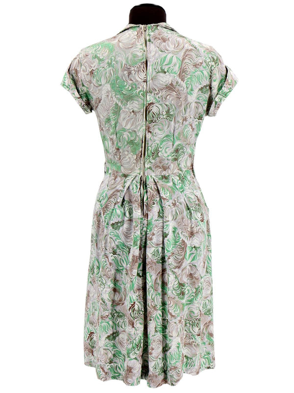 Vintage 1940s Green Swirl Pattern Crepe Dress