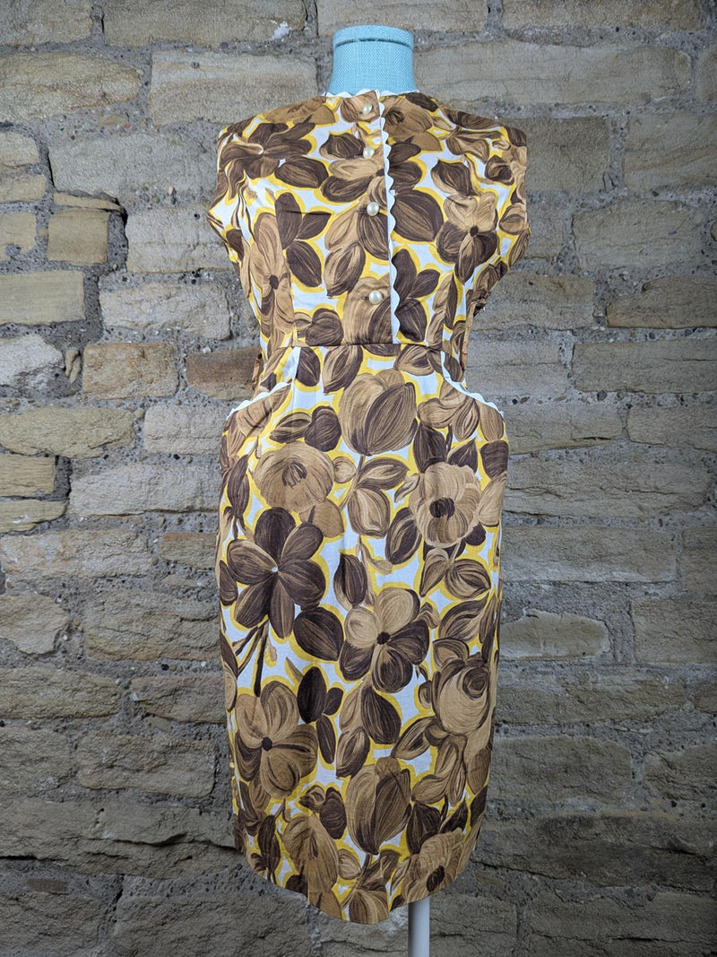 1950s Brown Floral Ric Rac Trim Vintage Dress