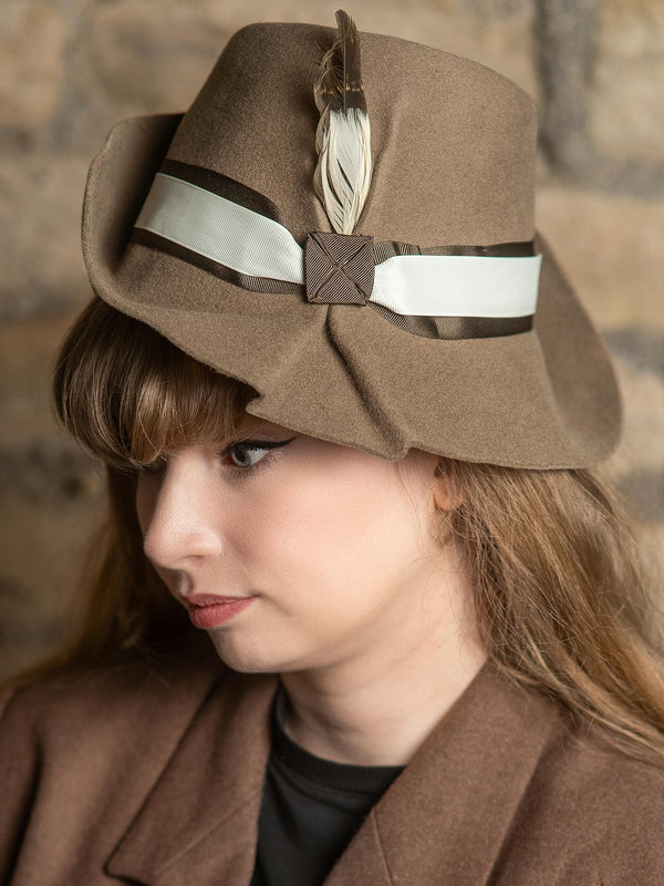 Brown 1940s Vintage Style Trilby Feather Hat